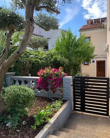 Soba Sa Vlastitom Kupaonicom Casa de hóspedes Poreč